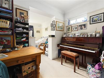 Picture 11